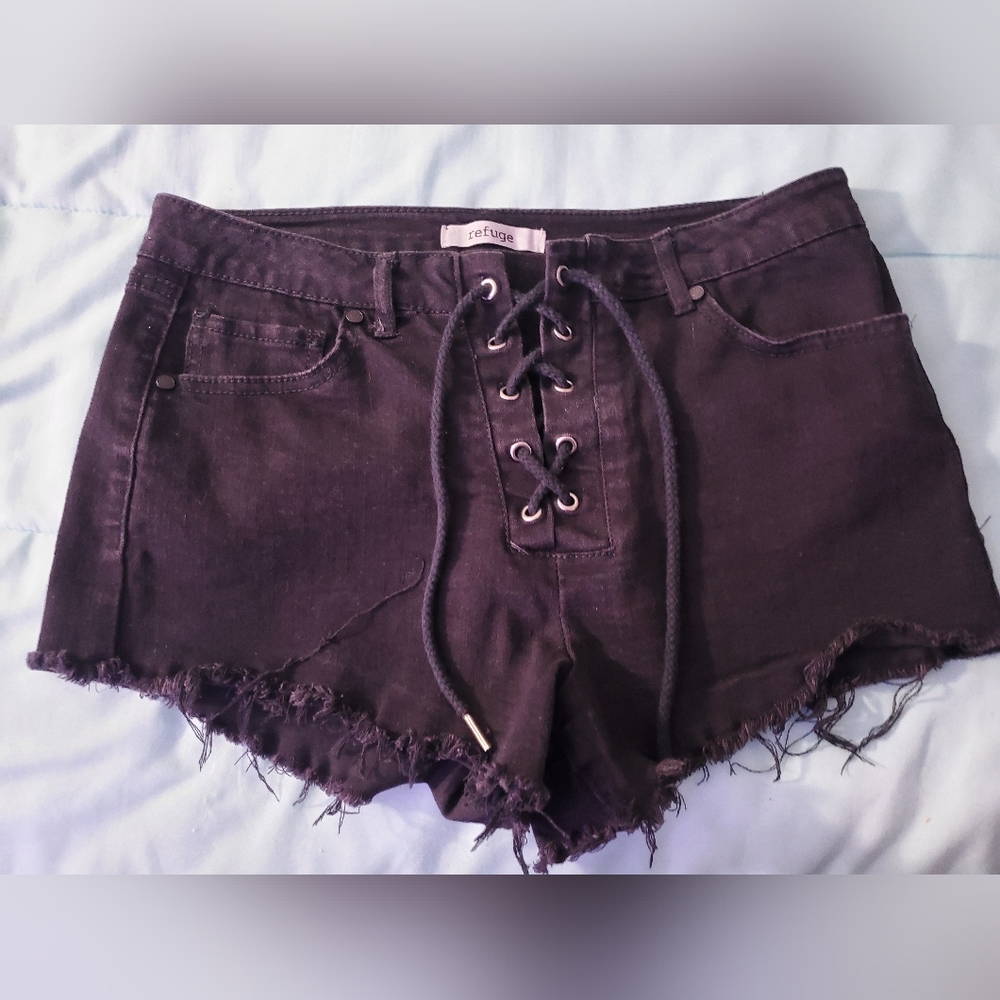 Black demin shorts
